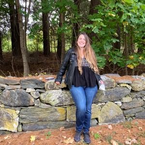 Meet your Posher, Apryllee